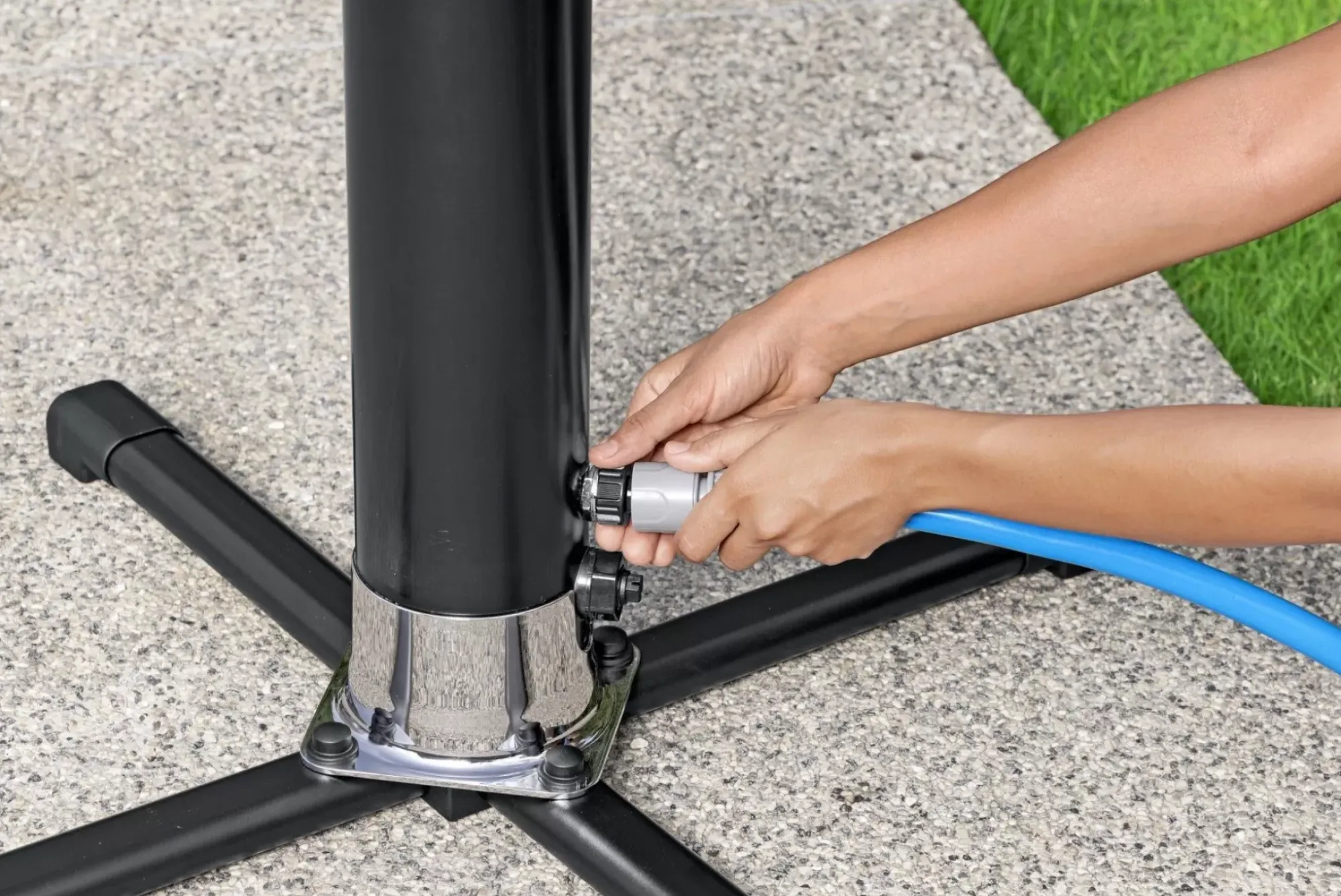 Bestway Pool Accessories< Flowclear Solarflow 5.2Gal Outdoor Shower, Black