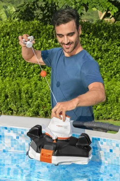 Bestway Pool Accessories<Flowclear Aquarover Autonomous Pool Cleaning Robot