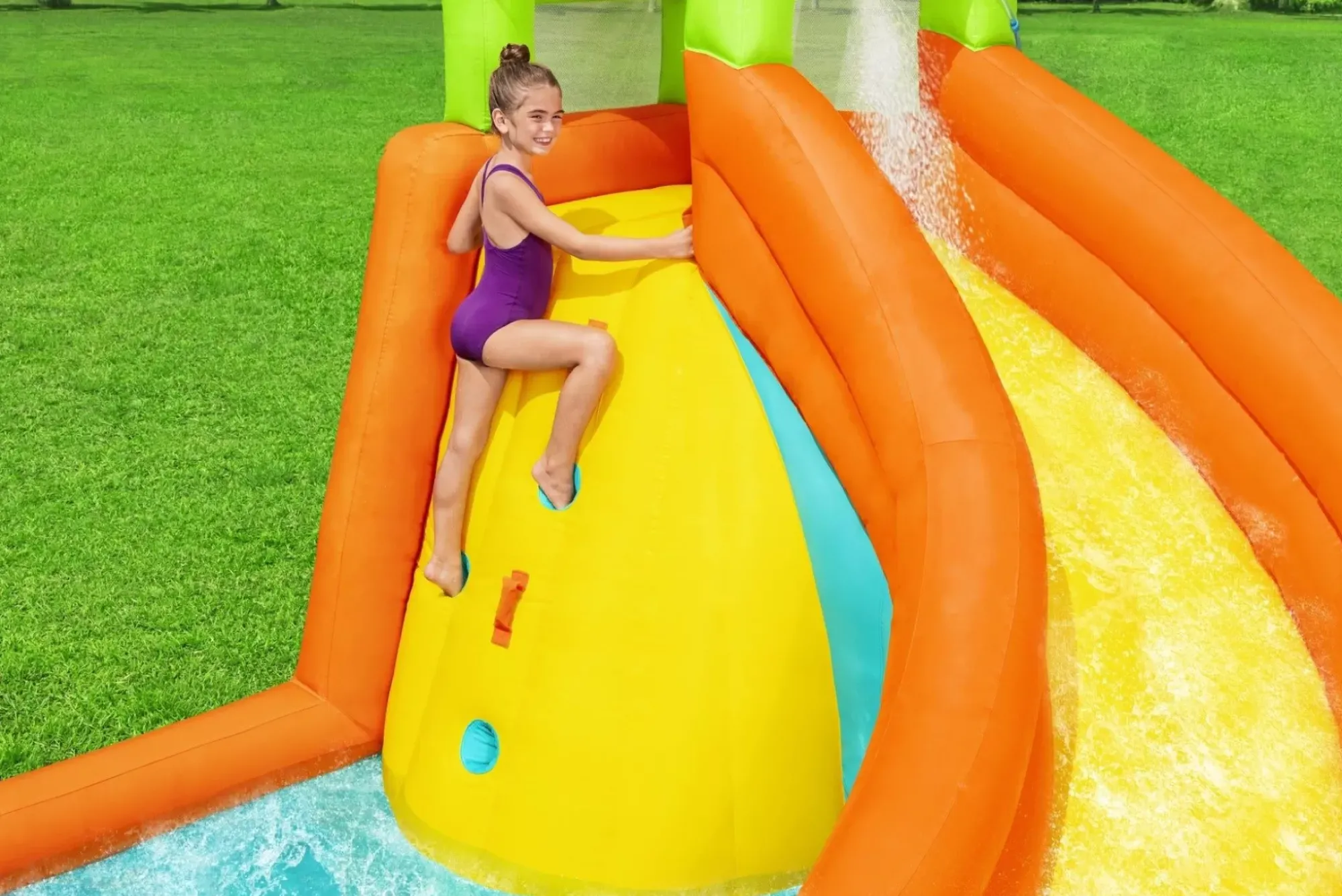 Bestway Mega Water Parks<H2Ogo! Canopy Cove Kids Inflatable Mega Water Park 8'8