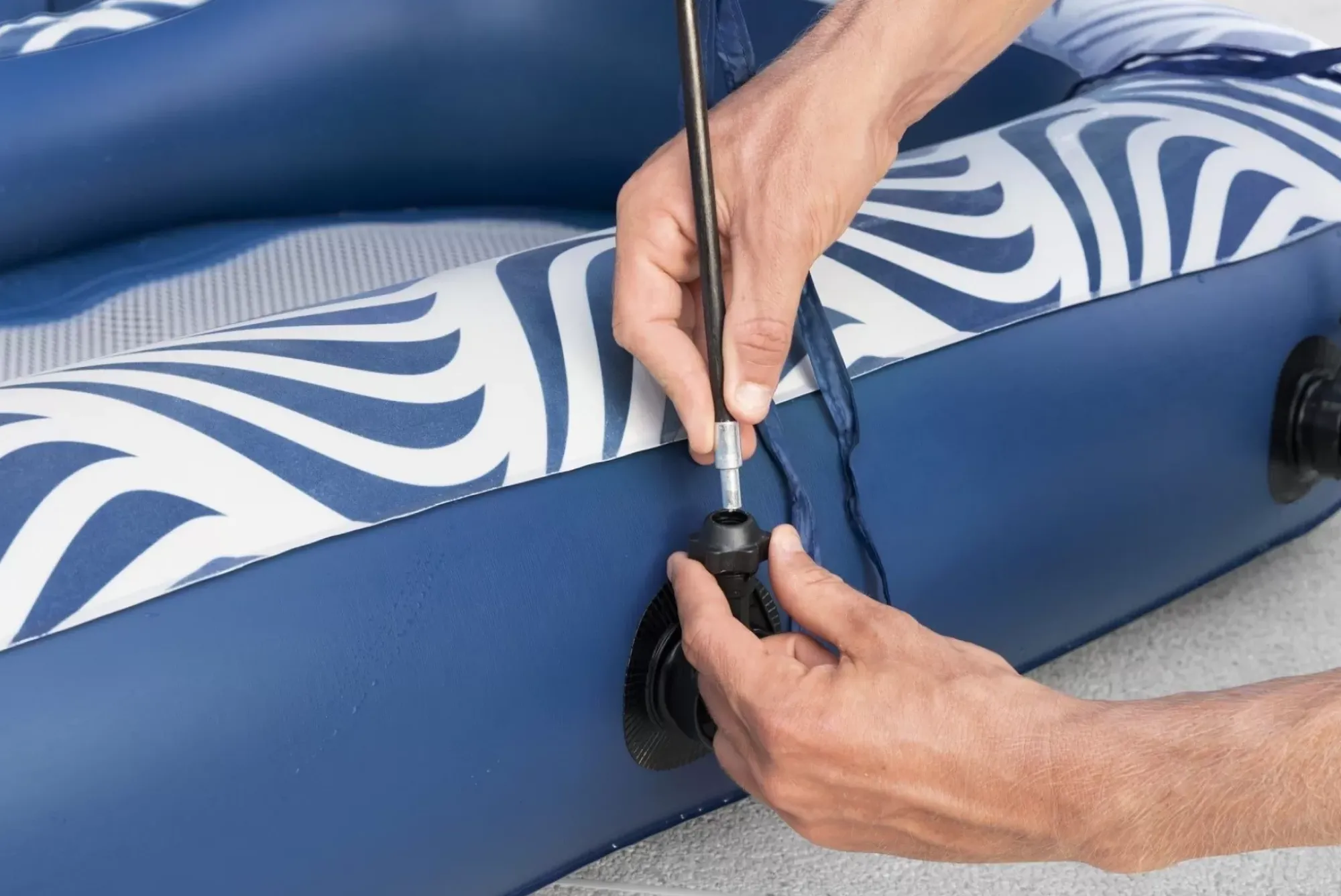 Bestway Pool Floats<H2Ogo! Comfort Plush Shaded Pool Lounge Float