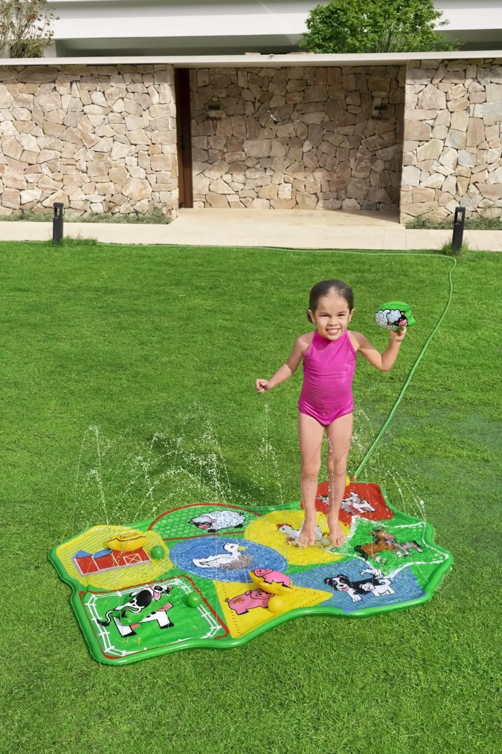 Bestway Sprinklers<H2Ogo! Lil' Barnyard Babies Toddler Multicolor Sprinkler Splash Pad 65 In. X 44 In.