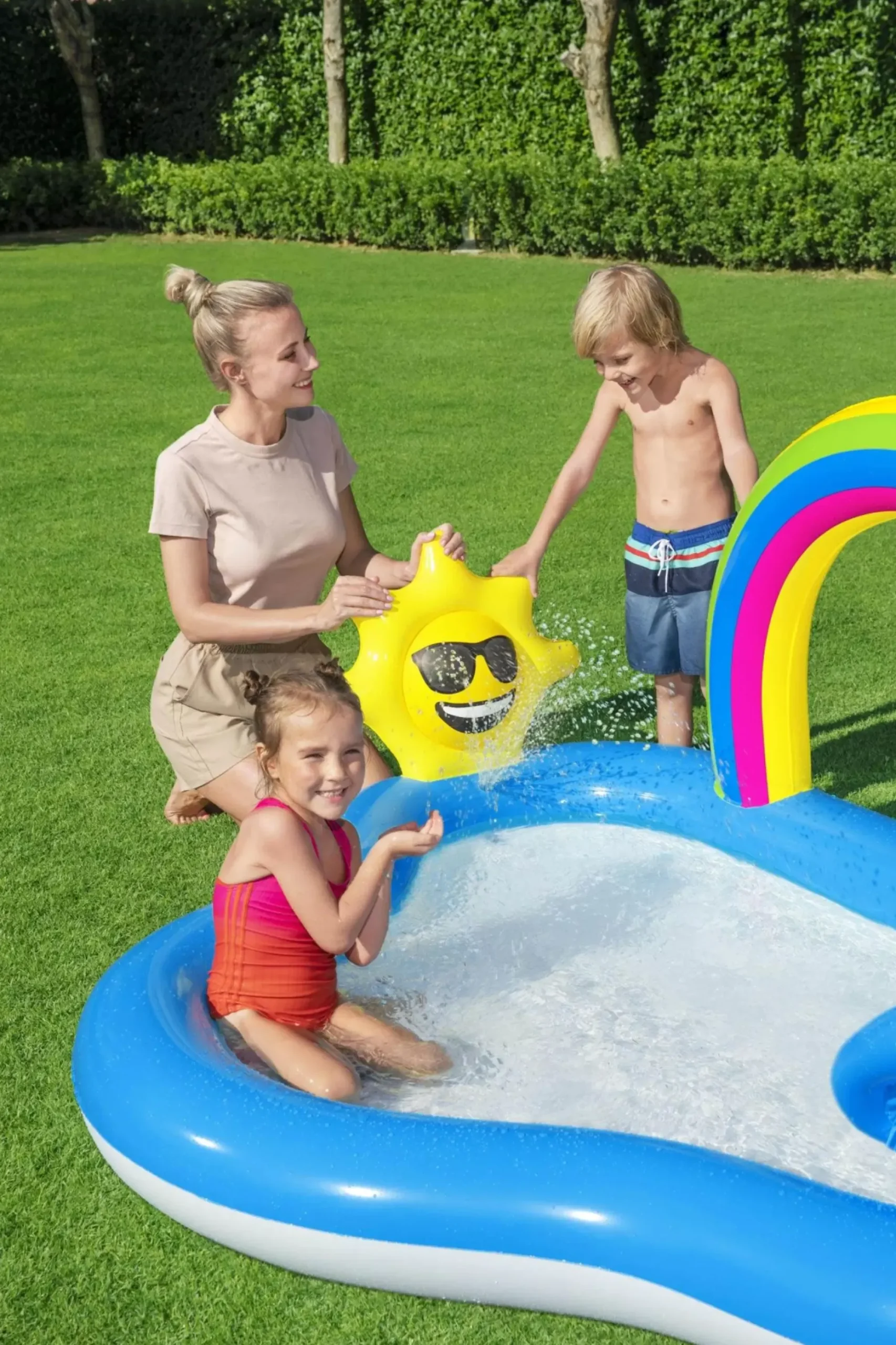 Bestway Play Centers<H2Ogo! Rainbow 'N Shine Play Pool Center