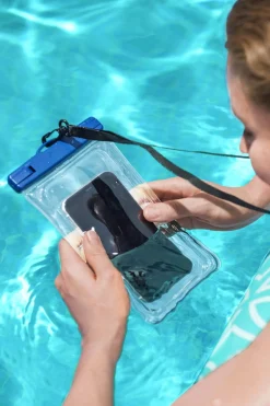 Bestway Pool Accessories<H2Ogo! Splash Guard Waterproof Smart Phone Case, Most Iphone/ Samsung/ Android Phones Up To 7" Long